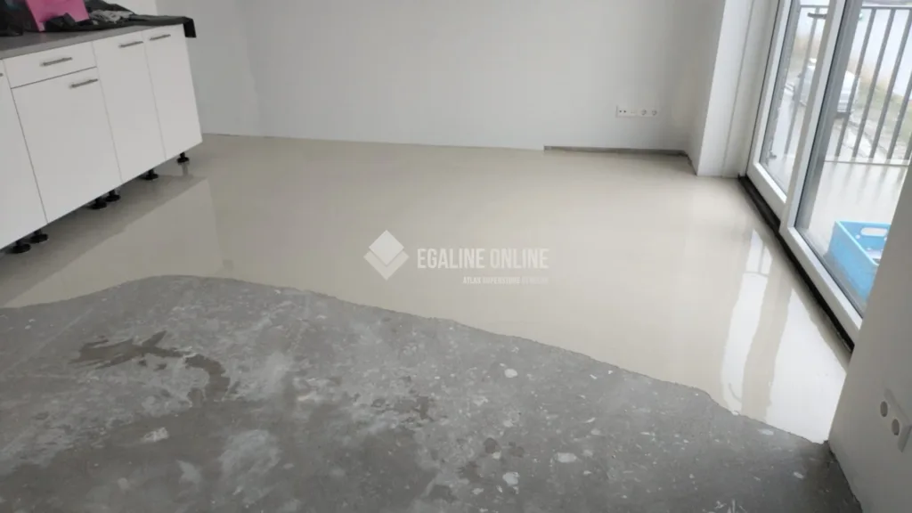 Hoe kan je een betonvloer egaliseren?